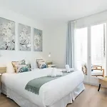 Spaces Seaside Paradise Apartment
