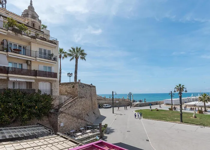 Spaces Seaside Paradise *